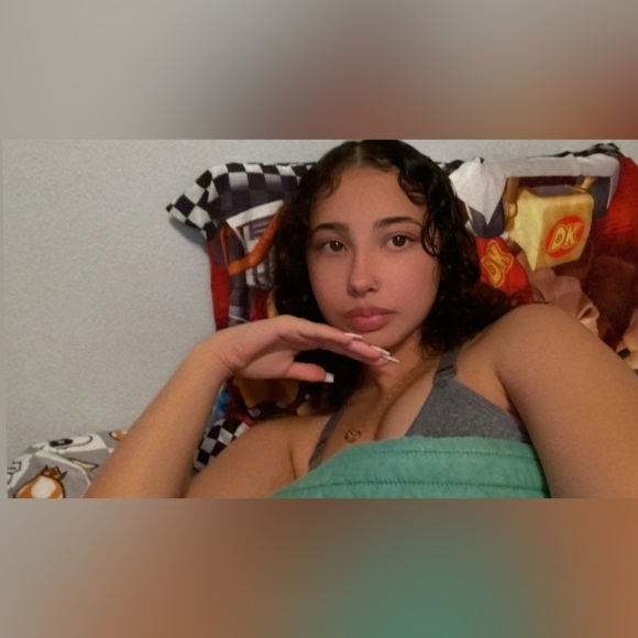 aaliyahmkinzeyy